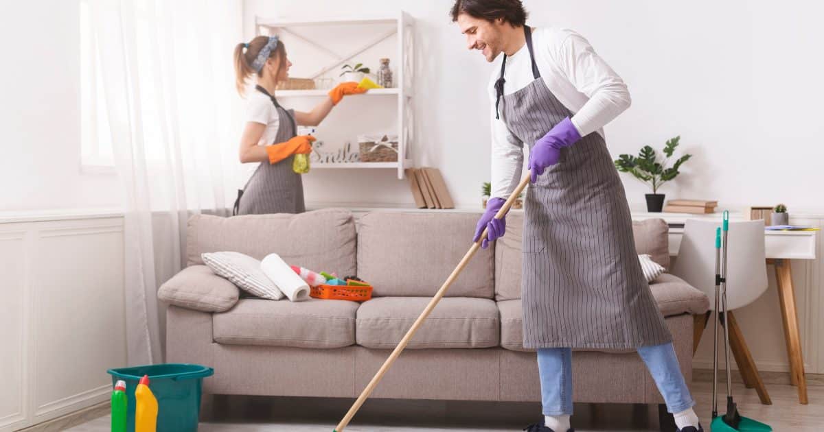 Hiring a Professional Deep Cleaning Services Provider: Its Importance to Achieve Healthy Living Environment 1 deep cleaning services provider
