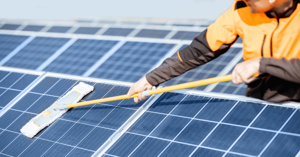 solar cleaning service