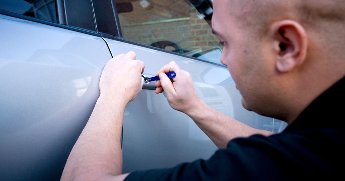 how much is a locksmith for a car