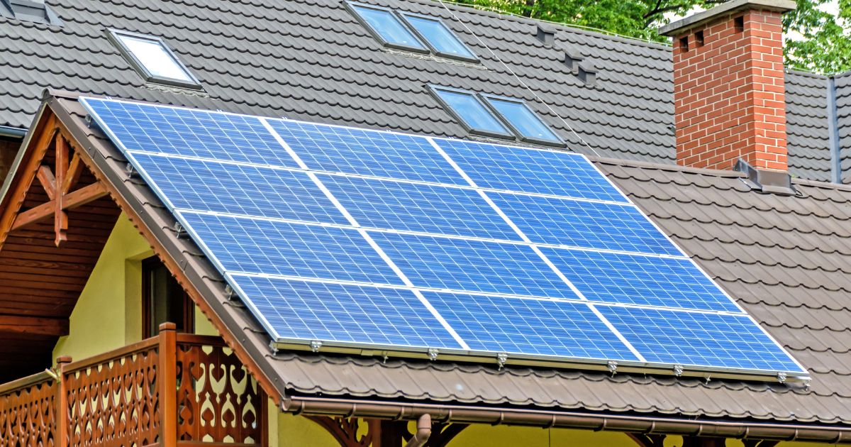 What is the Best Roofing Material to Reflect Heat: Roofing Materials that Keep You Cool 1 what is the best roofing material to reflect heat