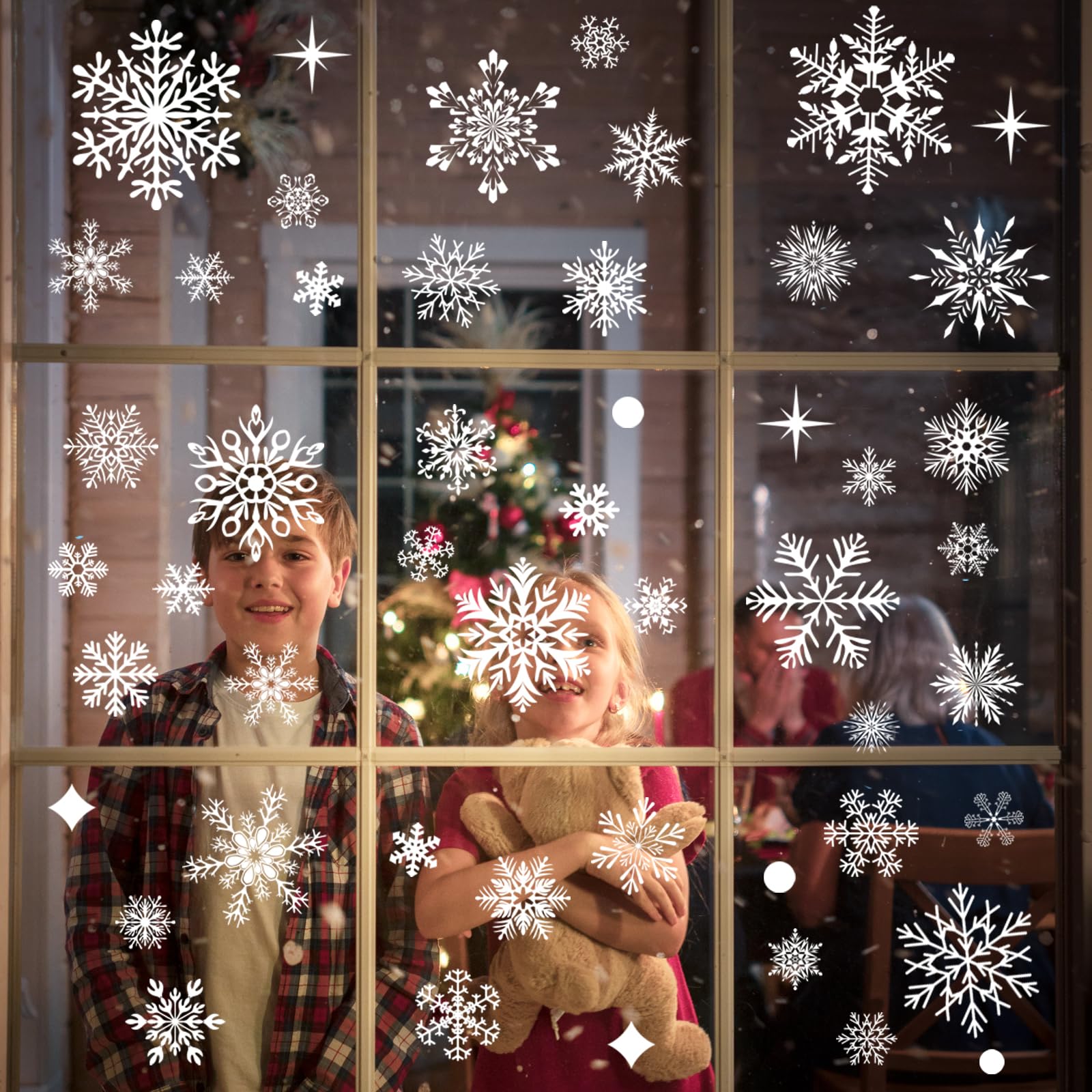 15 Christmas Window Decorations That Transform Your Home Into a Holiday Wonderland 6 Christmas Window Decorations