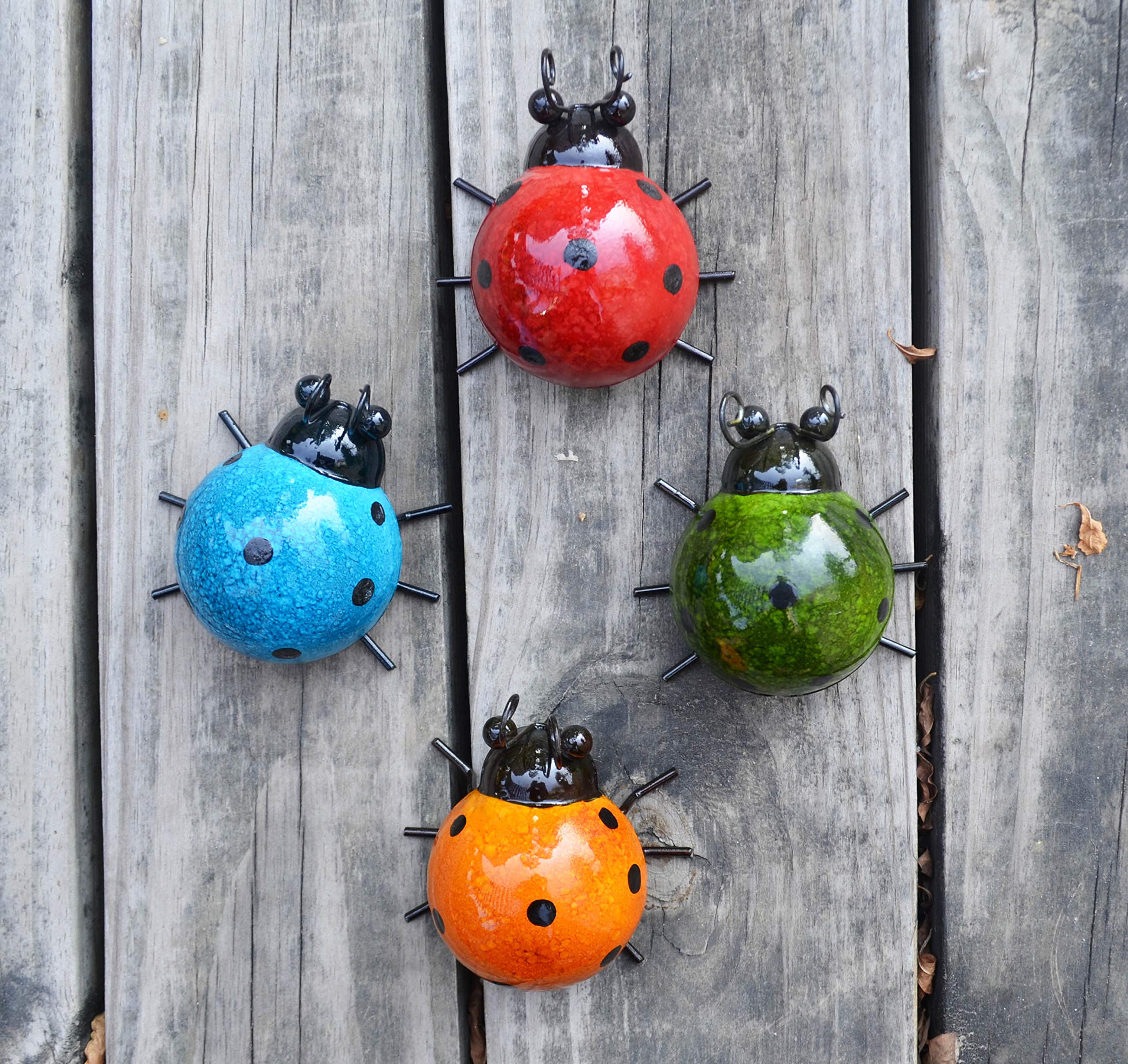 23 Outdoor Wall Art Ideas That Survive the Weather 11 Outdoor Wall Art