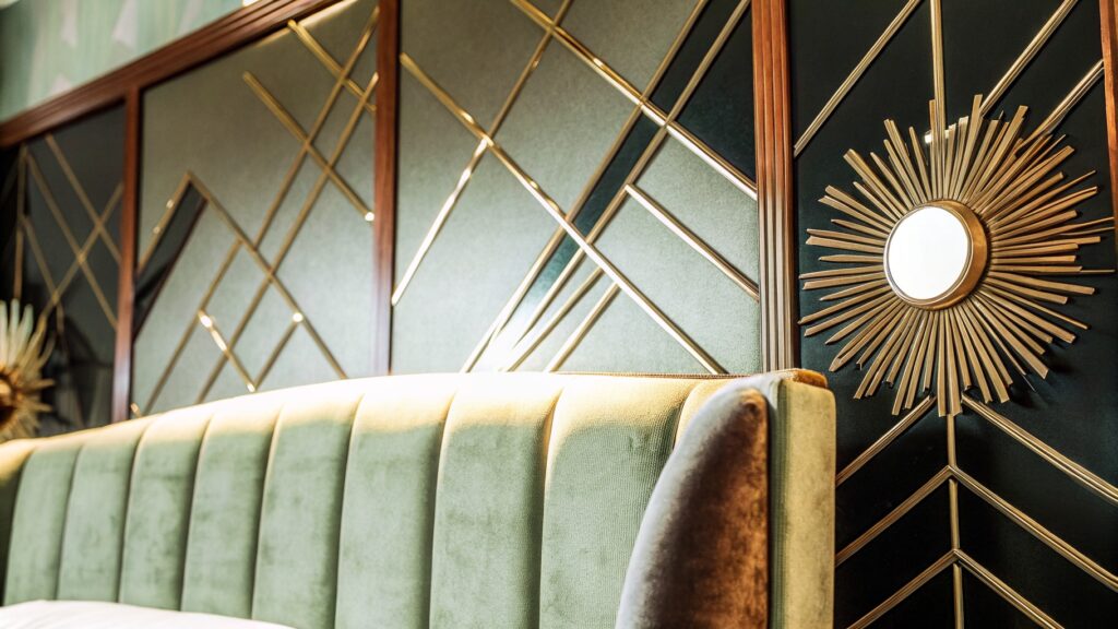 Art Deco Bedroom Ideas That Will Make You Feel Like Old Hollywood Royalty 33 art deco bedroom